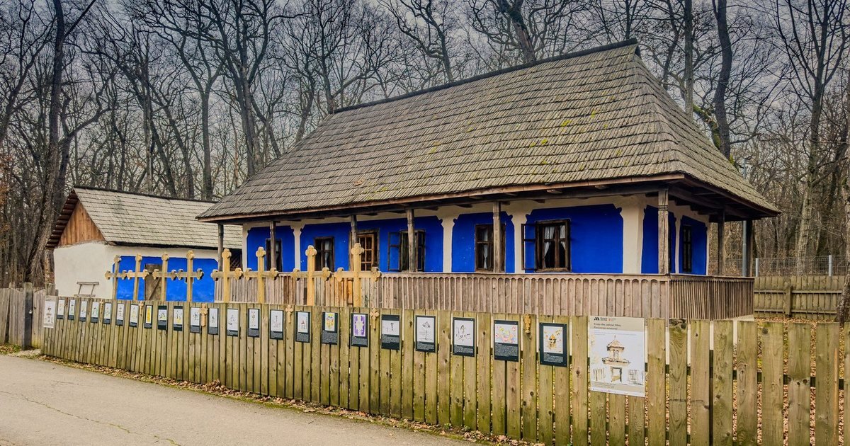 A wooden building at the Astra open-air museum near Sibiu.